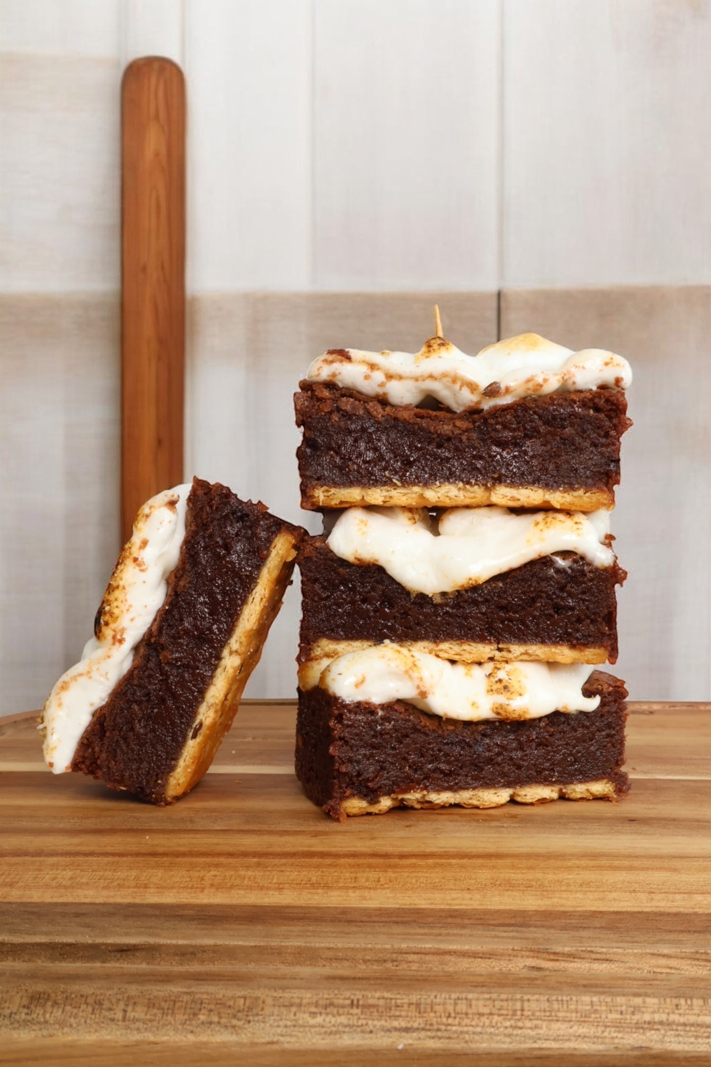 “Brownies & blondies: the masterbook” (e-book)