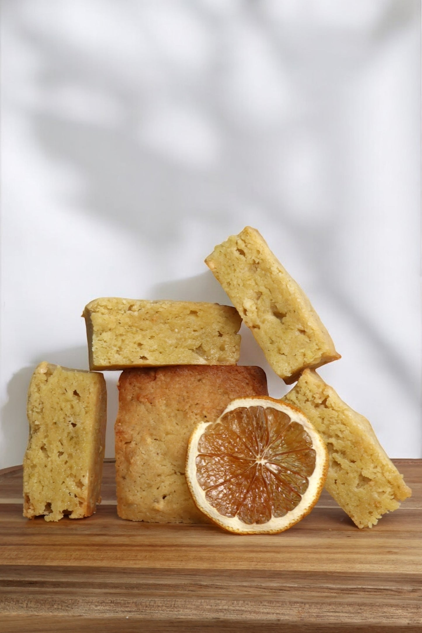 “Brownies & blondies: the masterbook” (e-book)